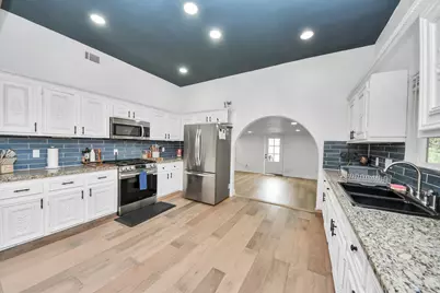 6833 Stone Haven Way, Houston, TX 77085 - Photo 11