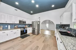 6833 Stonehaven Way, Houston, TX 77085 - Photo 11