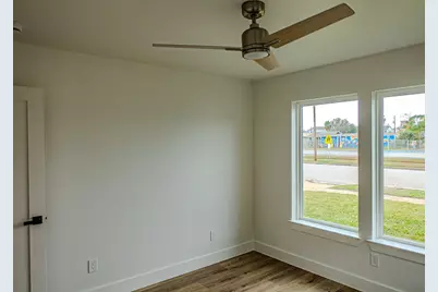 3505 Ursuline Street, Galveston, TX 77550 - Photo 29