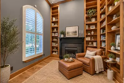27 Johnathan Landing Court, Spring, TX 77389 - Photo 9