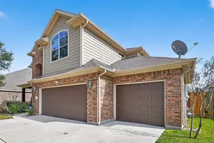 2047 Brodie Ln, Conroe, TX 77301 - Photo 3
