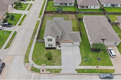 10218 Shore Acres Lane, Conroe, TX 77384 - Photo 5