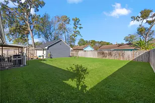 918 Hollow Tree St, La Porte, TX 77571 - Photo 29