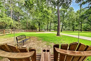 5423 Country Ct, Magnolia, TX 77354 - Photo 3