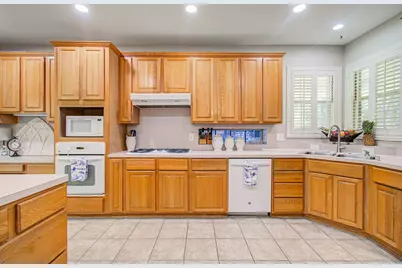 5423 Country Court, Magnolia, TX 77354 - Photo 15