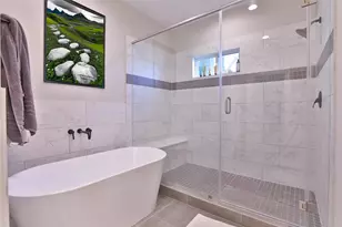 712 Pinemont Cyn Ln, Houston, TX 77018 - Photo 13