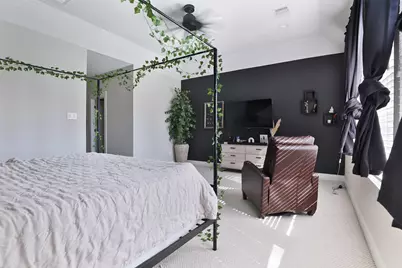 712 Pinemont Canyon Lane, Houston, TX 77018 - Photo 11