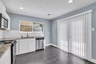 23819 Griffin House Ln, Katy, TX 77493 - Photo 13