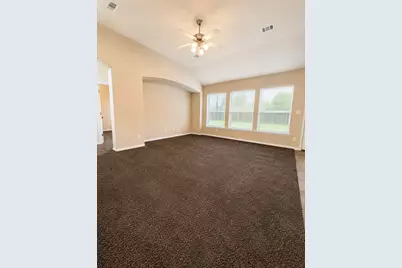 9518 Franklin Drive, Mont Belvieu, TX 77523 - Photo 15