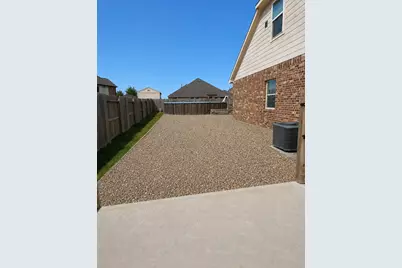 9518 Franklin Drive, Mont Belvieu, TX 77523 - Photo 33