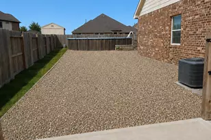 9518 Franklin Dr, Mont Belvieu, TX 77523 - Photo 33