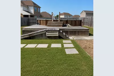 9518 Franklin Drive, Mont Belvieu, TX 77523 - Photo 35