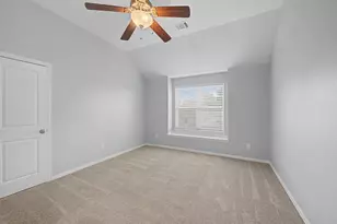 28298 Calaveras Lake Dr, Spring, TX 77386 - Photo 39