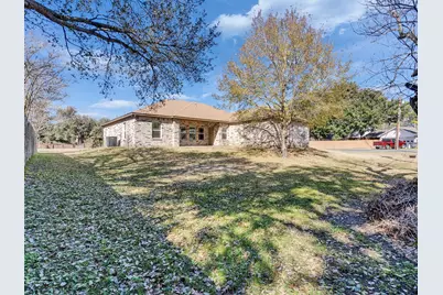 2832 Golden Avenue Avenue, Bay City, TX 77414 - Photo 3