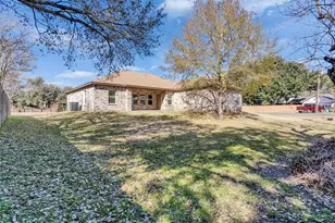 2832 Golden Ave Ave, Bay City, TX 77414 - Photo 3