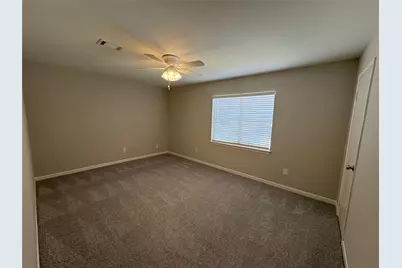 211 N Chestnut Street #A, Tomball, TX 77375 - Photo 9