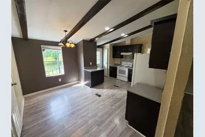 8 Park Lane, Huntsville, TX 77320 - Photo 5