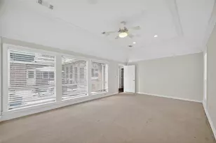 5411 Pine St, Bellaire, TX 77401 - Photo 25