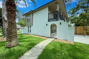 16422 Brambling Dr, Houston, TX 77059 - Photo 3