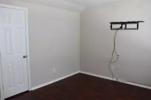 7007 Woodridge Square Dr, Houston, TX 77087 - Photo 9