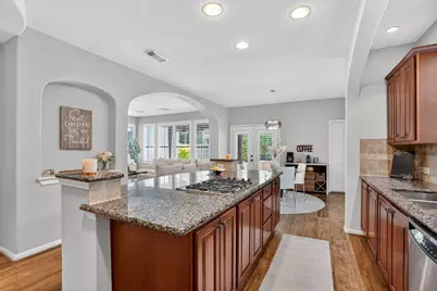 42 Crisp Morning Circle, The Woodlands, TX 77382 - Photo 5