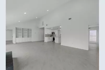 2231 Round Lake Drive, Houston, TX 77077 - Photo 9