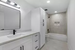 2231 Round Lake Dr, Houston, TX 77077 - Photo 21