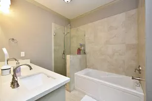 7954 Sparta St, Houston, TX 77028 - Photo 23