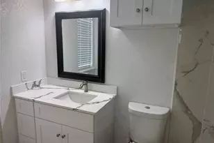 6525 Renwick Dr, Houston, TX 77081 - Photo 27