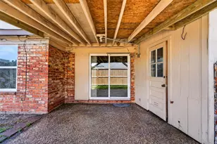 6525 Renwick Dr, Houston, TX 77081 - Photo 29