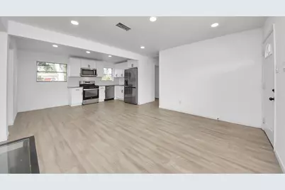 4819 Bethany Lane, Houston, TX 77039 - Photo 11