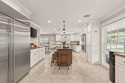 7511 Nickaburr Creek Drive, Magnolia, TX 77354 - Photo 13