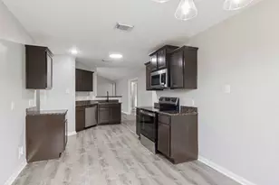 10927 Hillside Creek Dr, Humble, TX 77396 - Photo 11