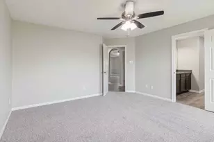 10927 Hillside Creek Dr, Humble, TX 77396 - Photo 9