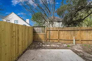 9254 Autumnsong Dr, Houston, TX 77064 - Photo 25