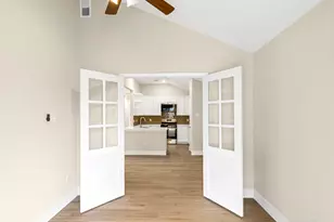 9254 Autumnsong Dr, Houston, TX 77064 - Photo 23