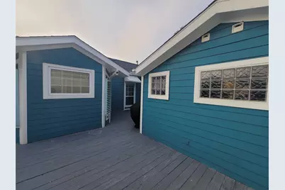 1623 Avenue N 1/2, Galveston, TX 77550 - Photo 13