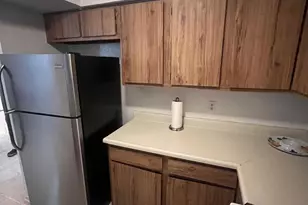 6843 Greenway Chase St, Houston, TX 77072 - Photo 9