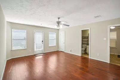 3419 Skyline Village Drive, Houston, TX 77057 - Photo 9