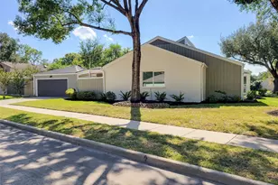 11503 Burgoyne Dr, Houston, TX 77077 - Photo 49