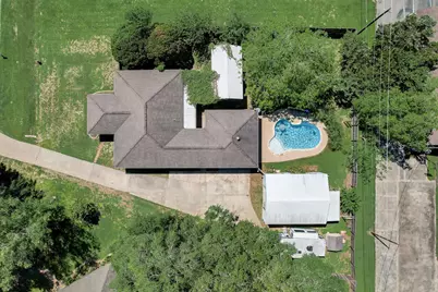 13414 Anna Court, Santa Fe, TX 77517 - Photo 9