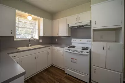 5771 Mel Sha Lane, Beaumont, TX 77705 - Photo 3