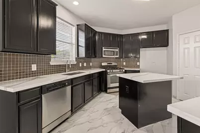 71 N Forrest Avenue, La Porte, TX 77571 - Photo 17
