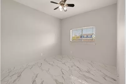 71 N Forrest Avenue, La Porte, TX 77571 - Photo 23