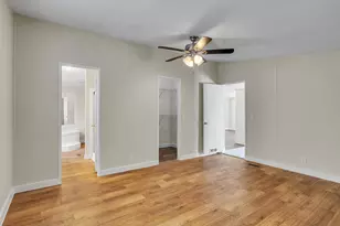 16097 Lone Star Ranch Dr, Conroe, TX 77302 - Photo 15