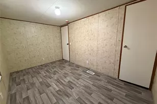 1003 Nunez St, Kendleton, TX 77417 - Photo 11