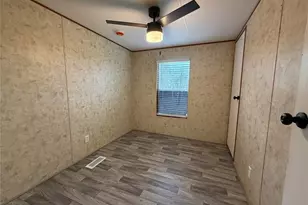 1003 Nunez St, Kendleton, TX 77417 - Photo 13