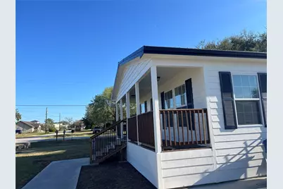 1007 Rose Lane, Eagle Lake, TX 77434 - Photo 5