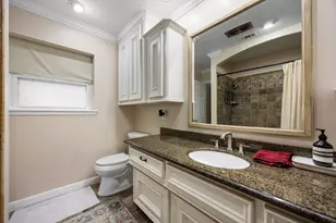 1010 Verret Ln, Houston, TX 77090 - Photo 17