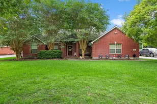 1002 Westwood North Dr, Magnolia, TX 77354 - Photo 1
